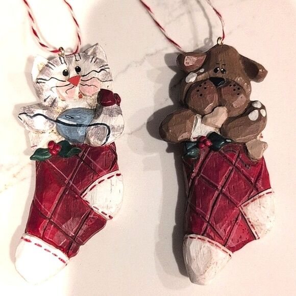 Cat and Dog Christmas Ornaments Artist Signed by Eddie Vintage Set of 2 - Picture 6 of 6